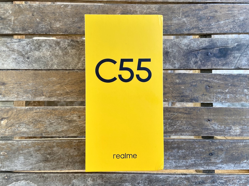 realme C55: Unboxing and First Impressions