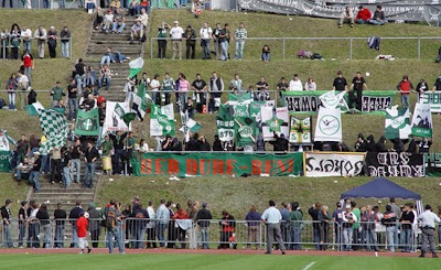 Mau Tahu 12 Stadion Aneh Di Dunia Ini Dia [ www.BlogApaAja.com ]