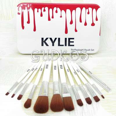 Distributor KYLIE Brush Kit 12 in 1/ Make Up Brush KYLIE Set 12 in 1  asli