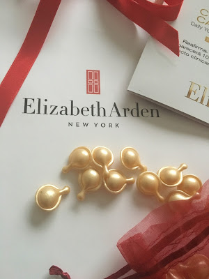 nueva fórmula de Ceramide Capsules de Elizabeth Arden