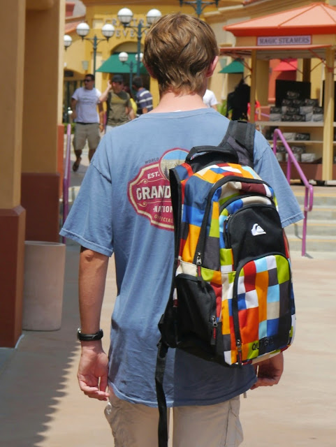 Palm Springs Outlets Desert Hills