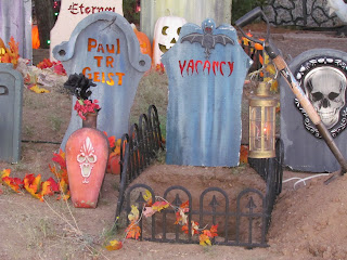 Halloween DIY tombstones