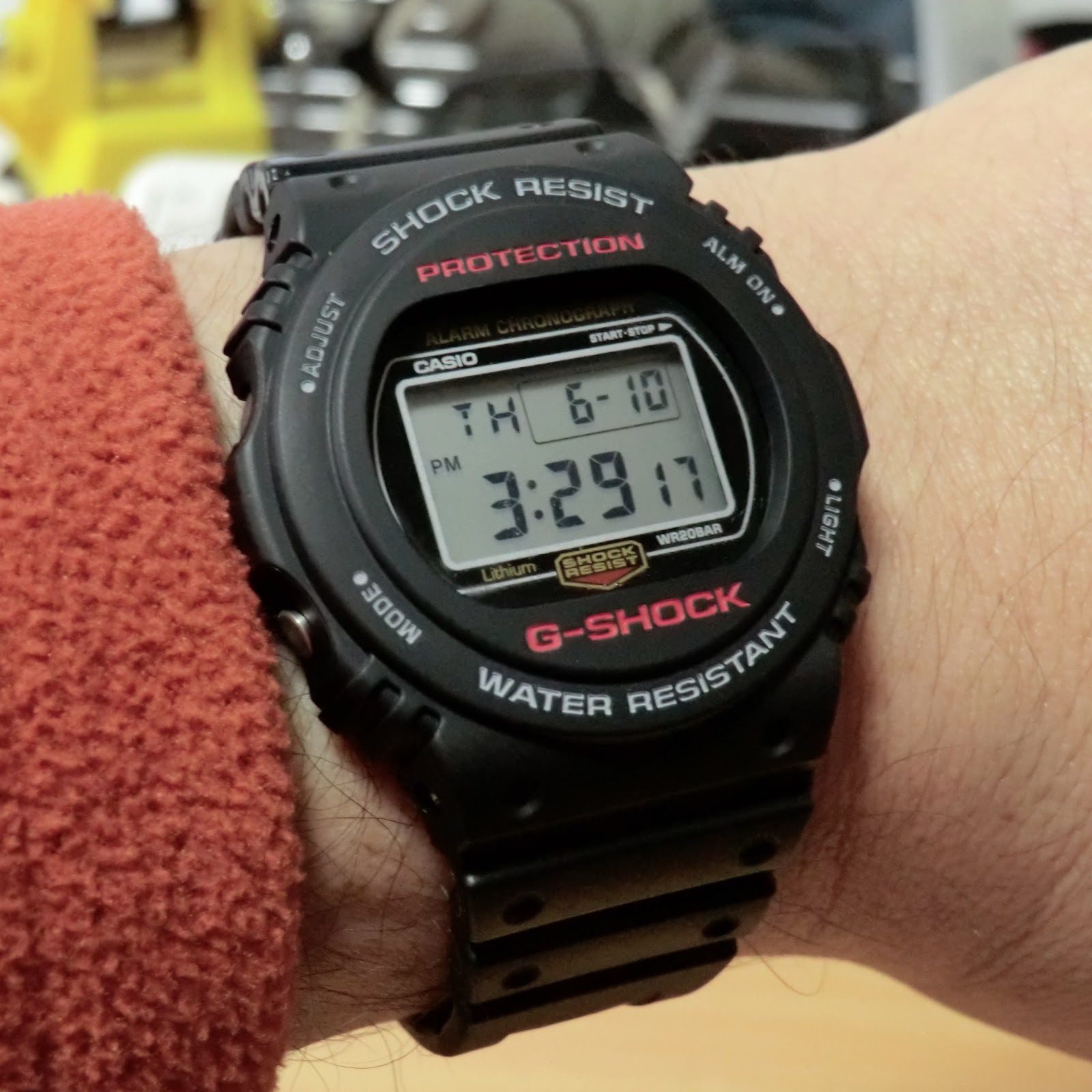 19年最初のg Shockはdw 5750e