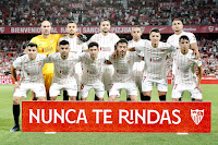 SEVILLA F. C. Temporada 2021-22. Dmitrovic, Joan Jordán, En-Nesyri, Koundé, Diego Carlos. Acuña, Tecatito Corona, Jesús Navas, Delaney, Lamela y Óliver Torres. SEVILLA F. C. 1 ATHLETIC CLUB DE BILBAO 0 Domingo 22/05/2022, 22:00 horas. Campeonato de Liga de 1ª División, jornada 38. Sevilla, estadio Ramón Sánchez Pizjuán: 31.305 espectadores. GOLES: 1-0: 68’, Rafa Mir.