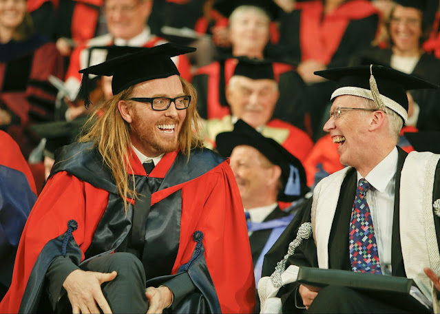 Tim Minchin stars at UWA Graduation Ceremony