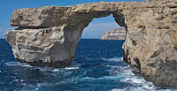 Κατέρρευσε στη θάλασσα το Γαλάζιο Παράθυρο, σύμβολο της Μάλτας