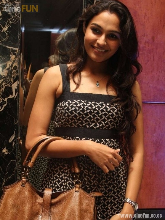 Andrea Jeremiah at Taj Club House Stills cleavage