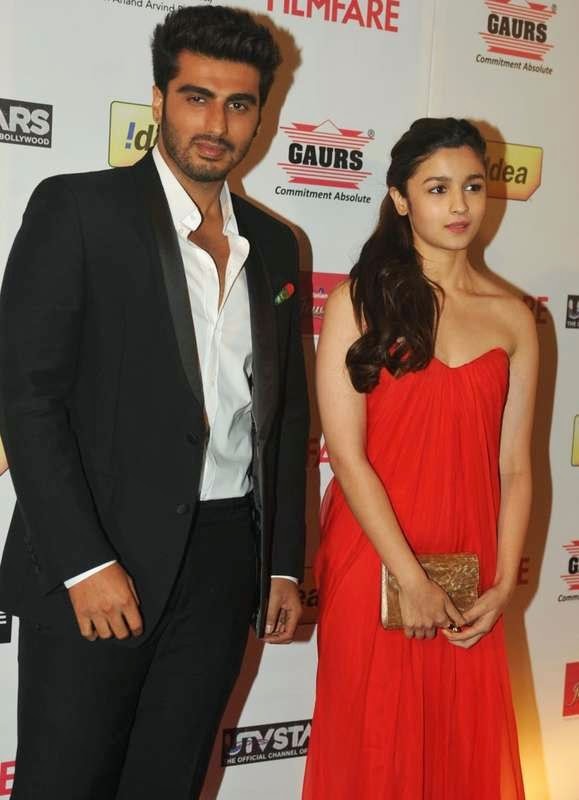 Arjun Kapoor & Alia Bhatt Wallpaper Download