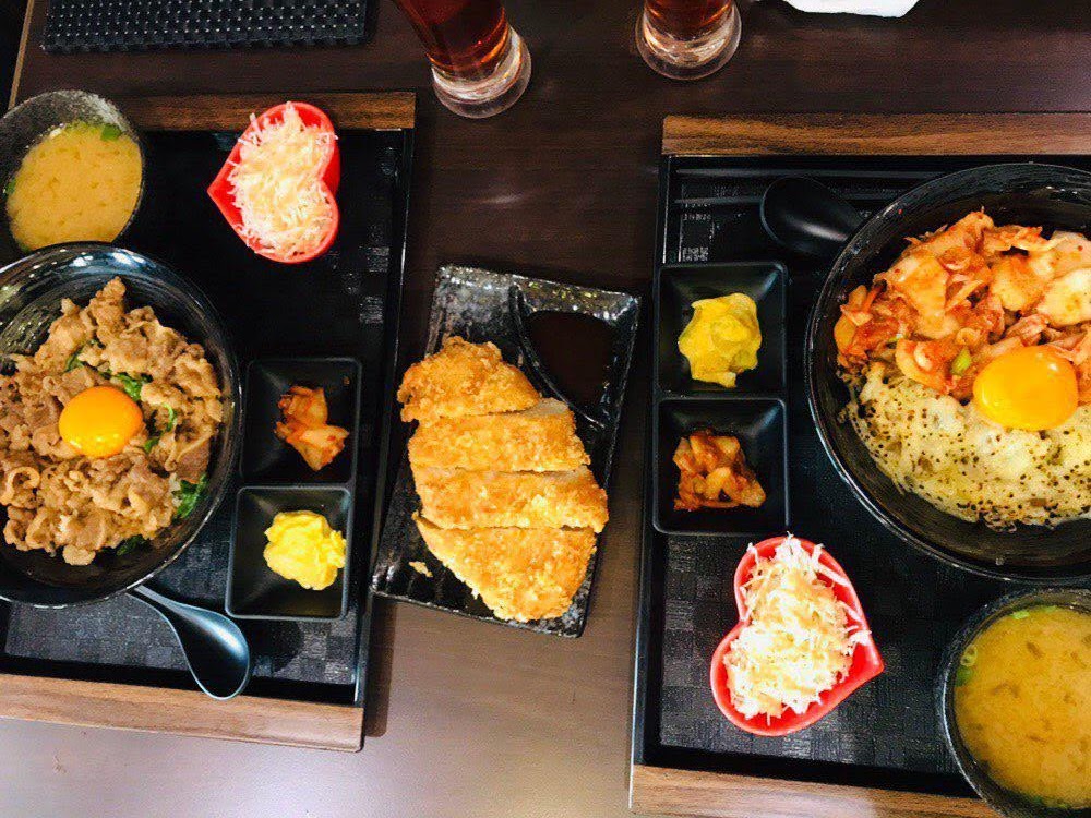 小遠百「新丼」