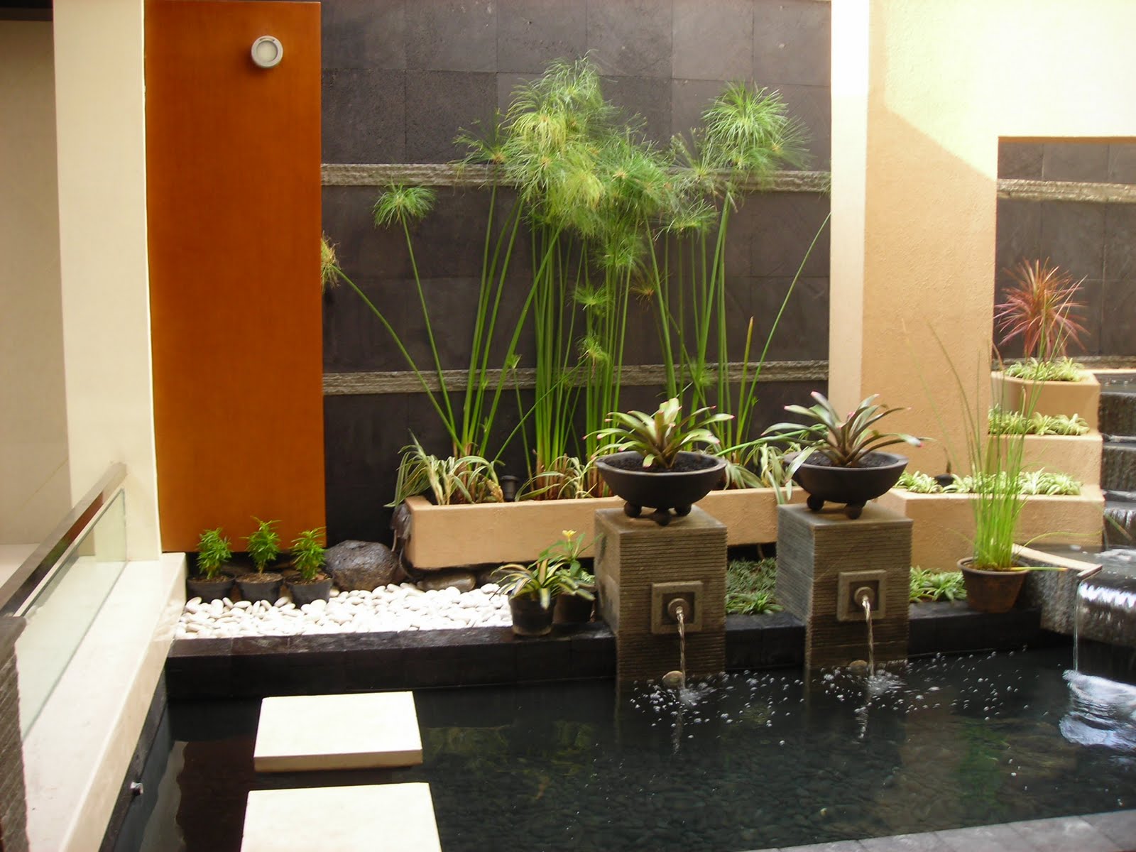 Indoor Water Fountain Interior Design  Trend Home Design 