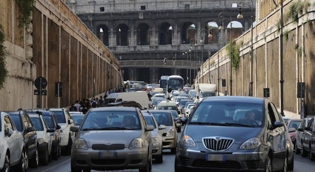 Traffico, Roma peggiore in Europa e al mondo seconda solo a Bogotà