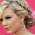 Taylor Swift hairstyles - Straight, Wavy, Curly