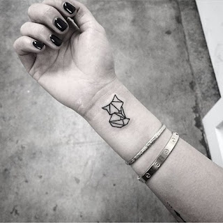 El tatuaje perfecto para ti según tu signo del zodiaco