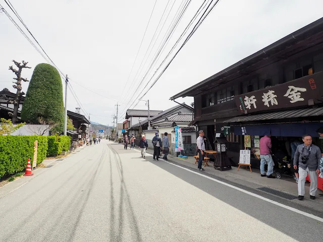 七賢　山梨銘醸株式会社　旧甲州街道　金精軒