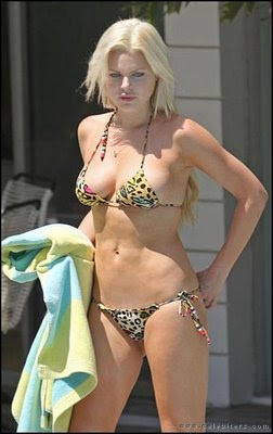 Hot Bikini Sophie Monk