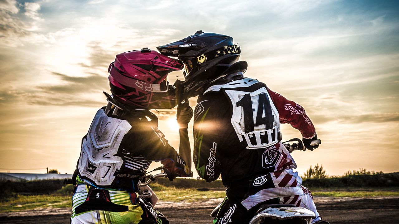 Wallpaper Motocross Kiss Love Moto Sport Sunset