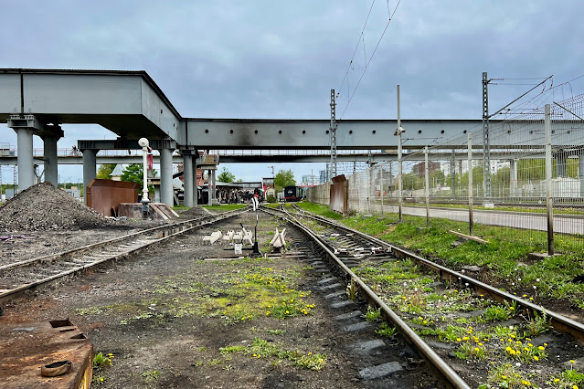 железнодорожная станция Подмосковная
