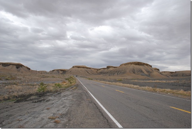 10-25-11 A Travel Farmington - 4 Corners 64-160 026
