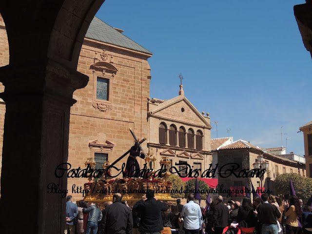 Mañana de Viernes Santo, El Nazareno camina por Villanueva de los Infantes. parte III