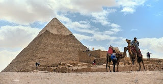 Pyramids of Cheops, Khufu Pyramid, Deluxe Tours Egypt