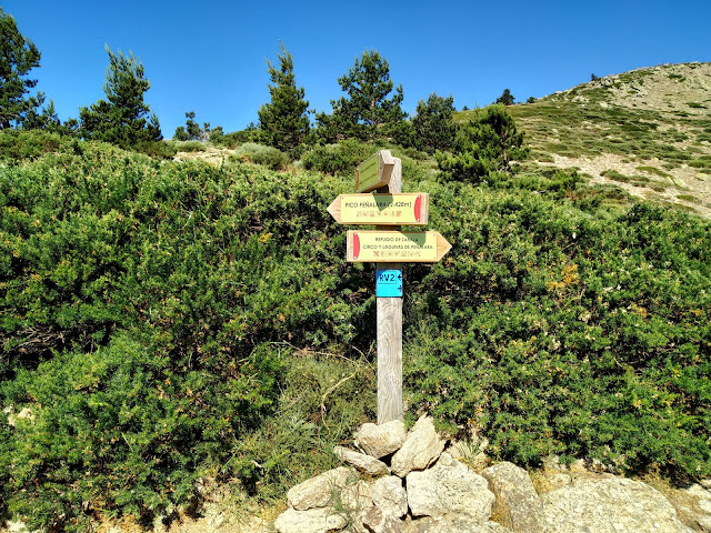 Subida al Peñalara . Techo de Madrid y Segovia. Parque Nacional de Guadarrama