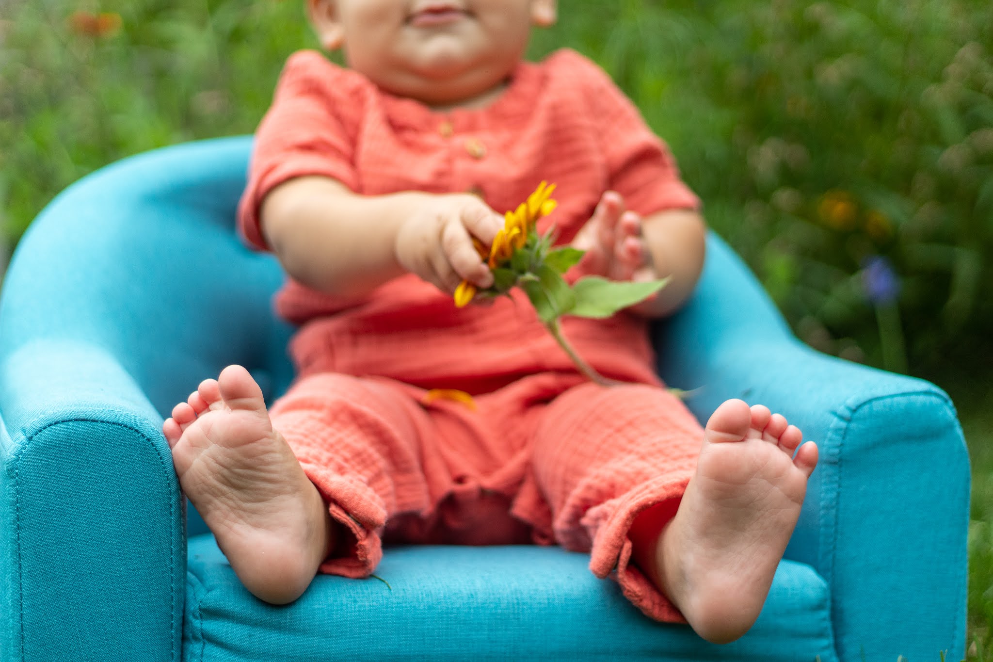 Montessori Young Toddler - First Shoes 