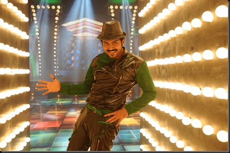 Karthis_Alex_Pandian_Movie_Stills_05