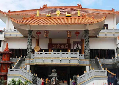 patung dewi kwan im siantar vihara avalokitesvara