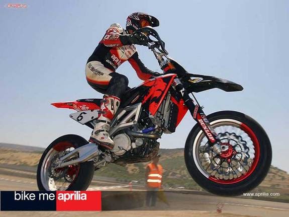 Foto- Foto Motor Cross Aprilia Saat Beraksi | BOPLO
