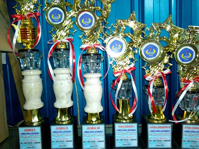 Jual Piala Marmer Kaki 2, Piala Kaki 2, Piala Marmer Kaki 2, Piala Pertandingan Kaki 2,Asaka Trophy, marmer trophy, onix, piala, piala marmer, piala murah, piala onix, trophy, trophy onix, onix, trophy onix, piala, piala onix, piala marmer