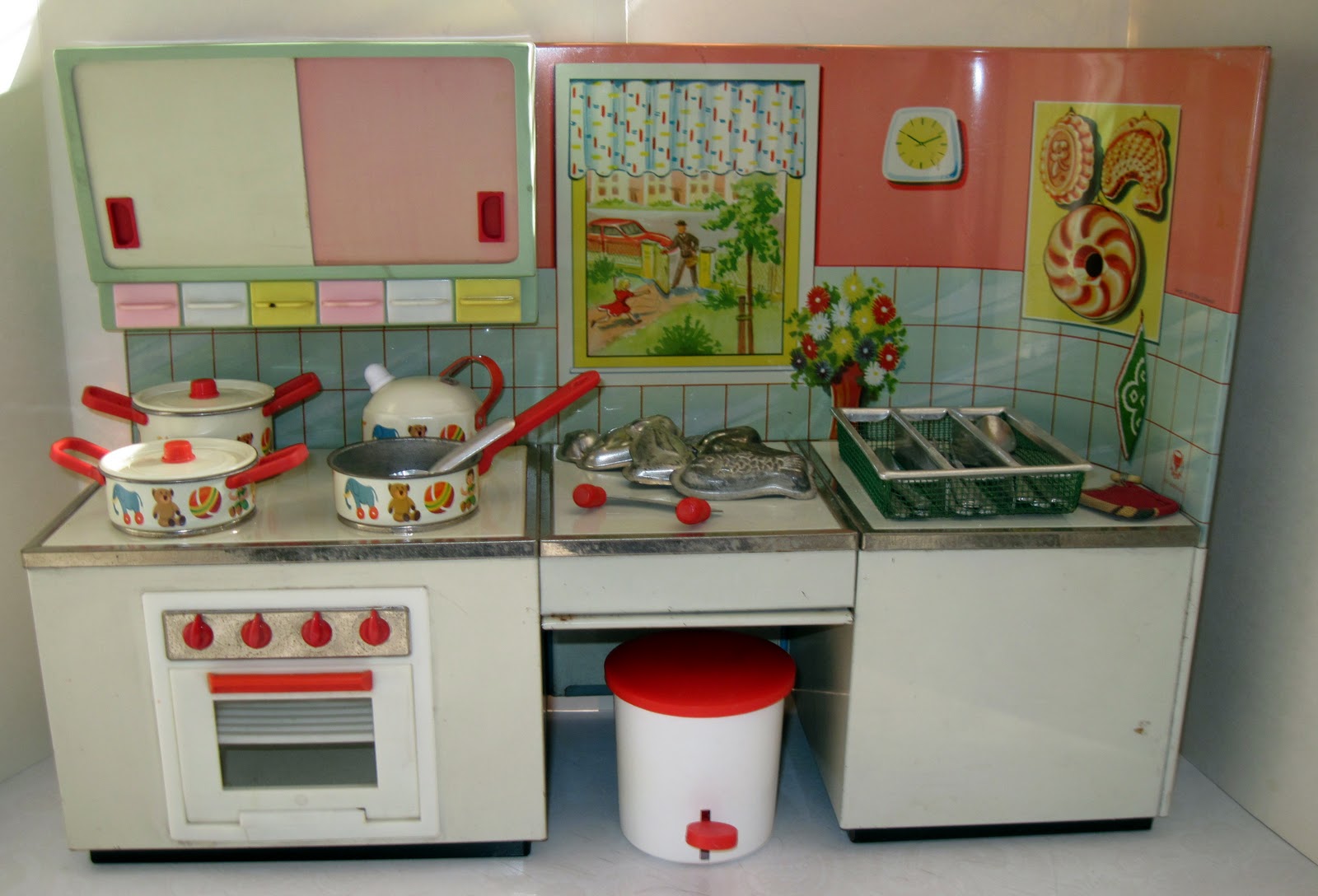 Tracys Toys And Some Other Stuff 1950s German Kitchen Playset