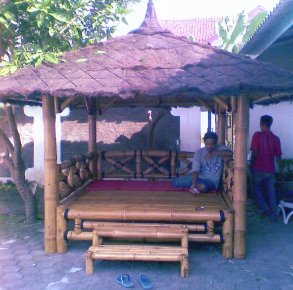 Kontraktor Interior Surabaya Sidoarjo desain rumah bambu 