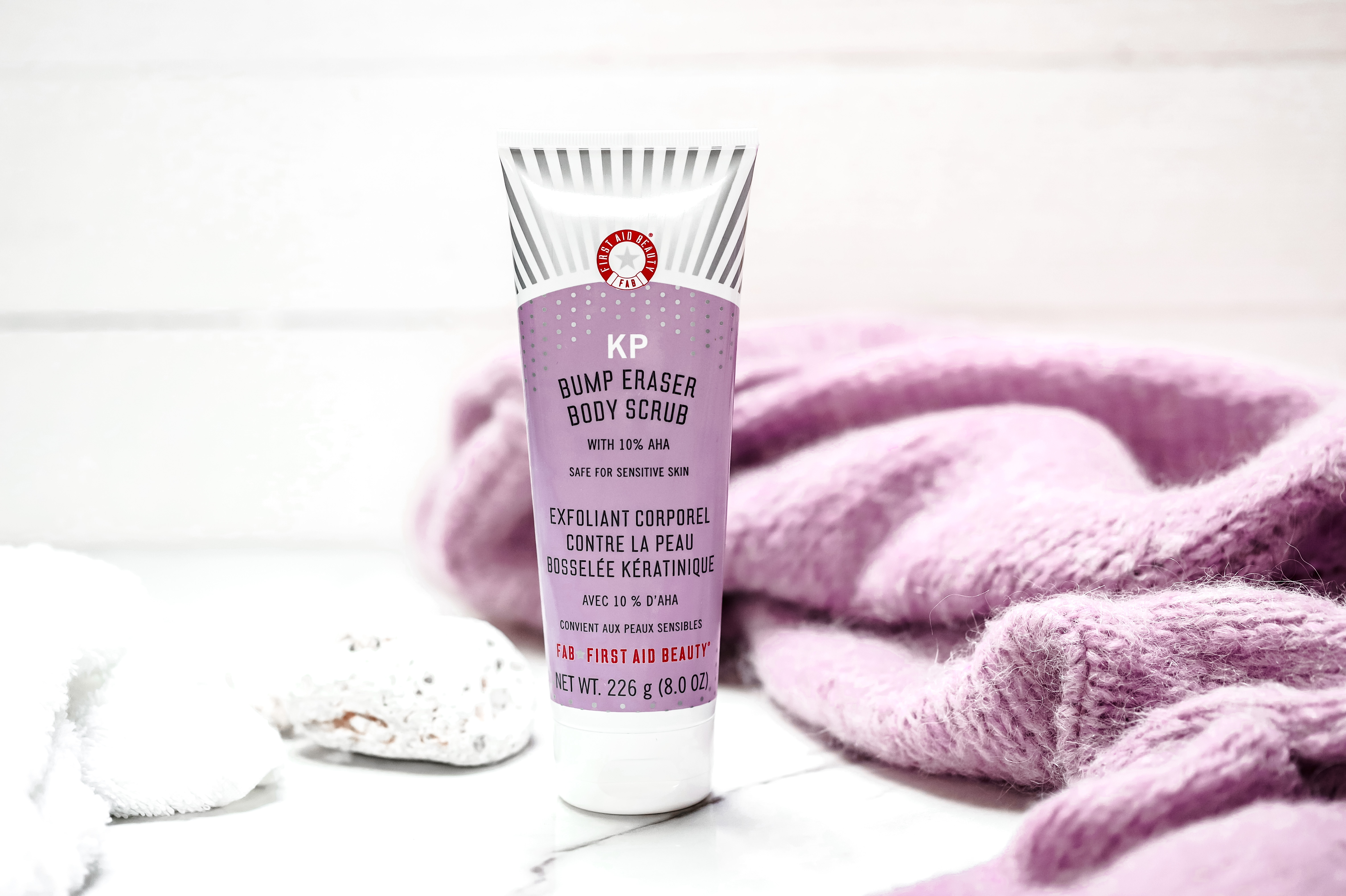 First Aid Beauty Nettoyant pour le visage - INCI Beauty