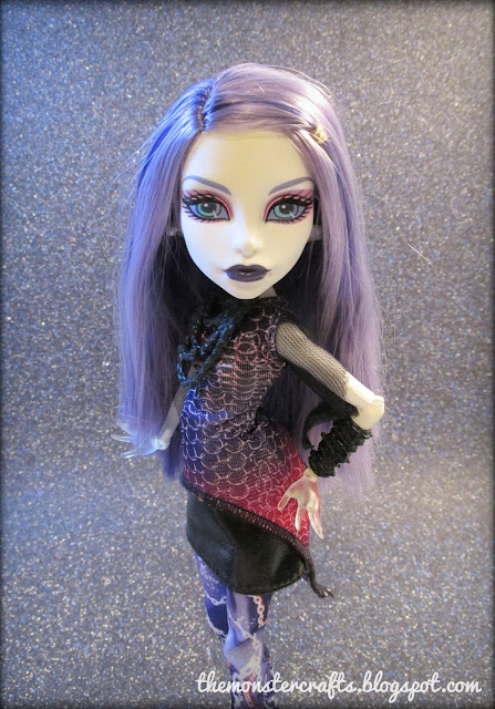 Monster High Spectra Vondergeist Picture Day