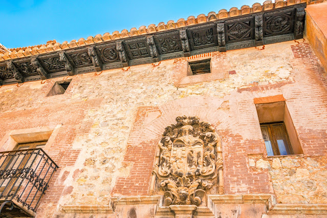 Alero de la Casa de los Monterde en Albarracín
