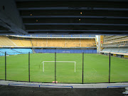 Vocês também podem visitar o estádio “La Bombonera”, que é a sede do Boca .