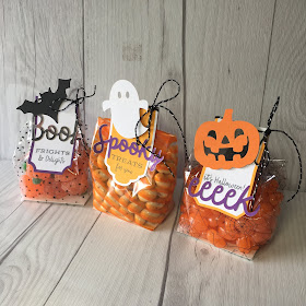 24 Treat Packages with the Paper Pumpkin Halloween set