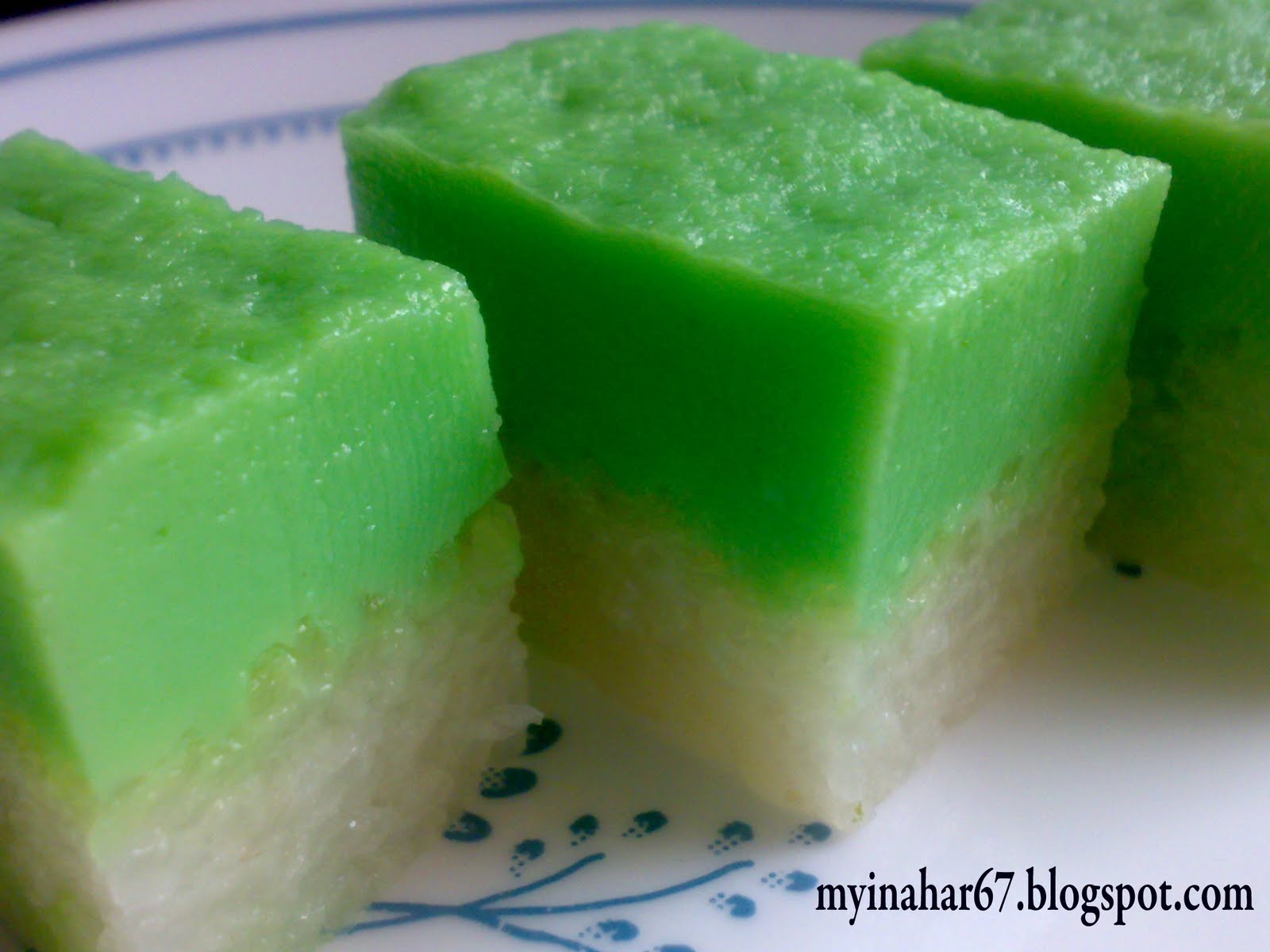 Kuih Muih Best!!!  Bendera Hijau