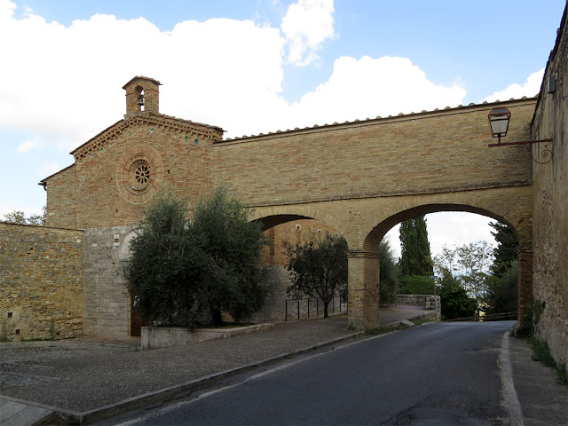 Porta San Jacopo (San Jacopo Gate), Via Folgore da San Giminiano, San Gimignano