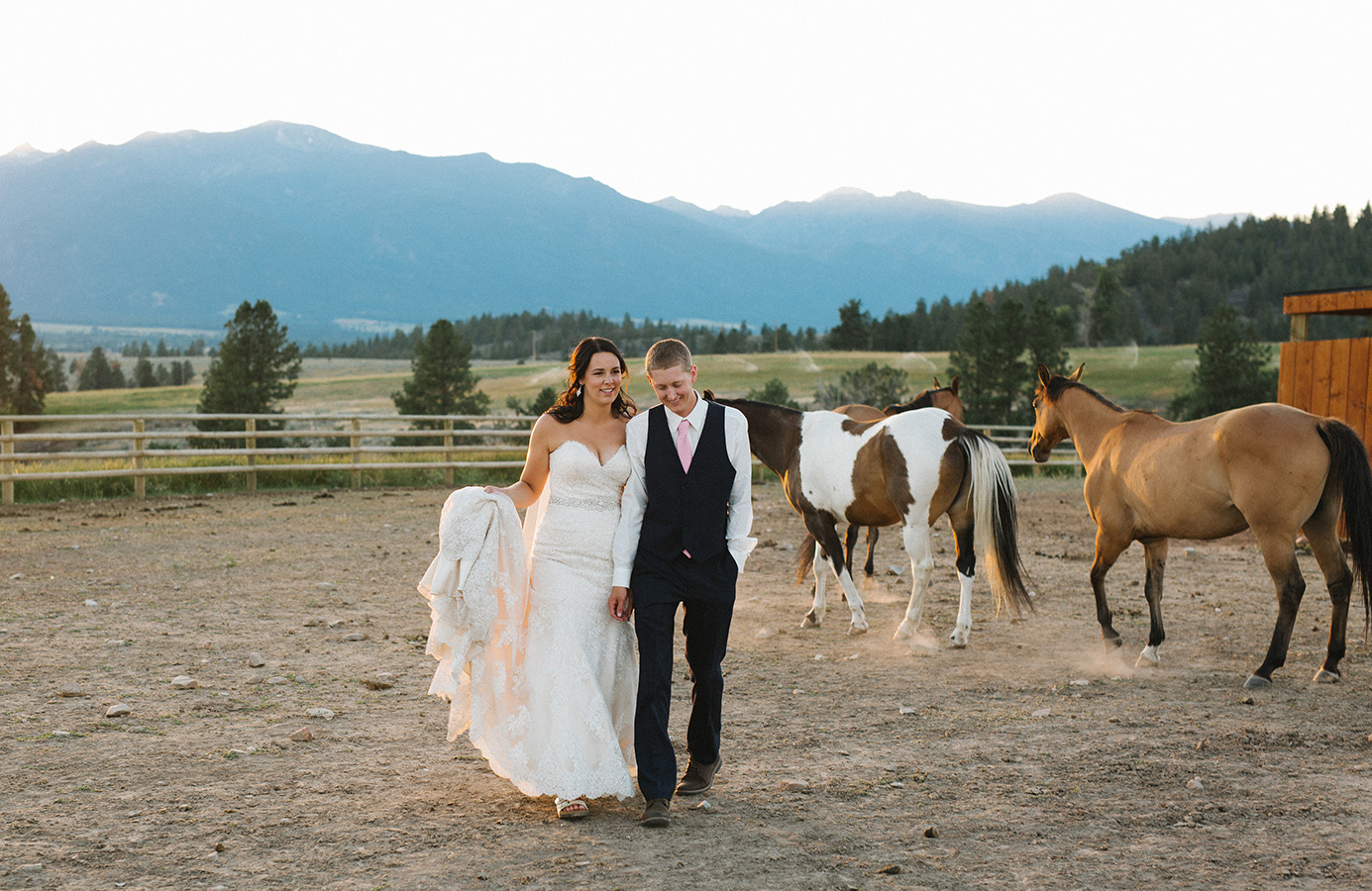 Bride, Montana, Mountains, Horses, Wedding, Wedding Photography