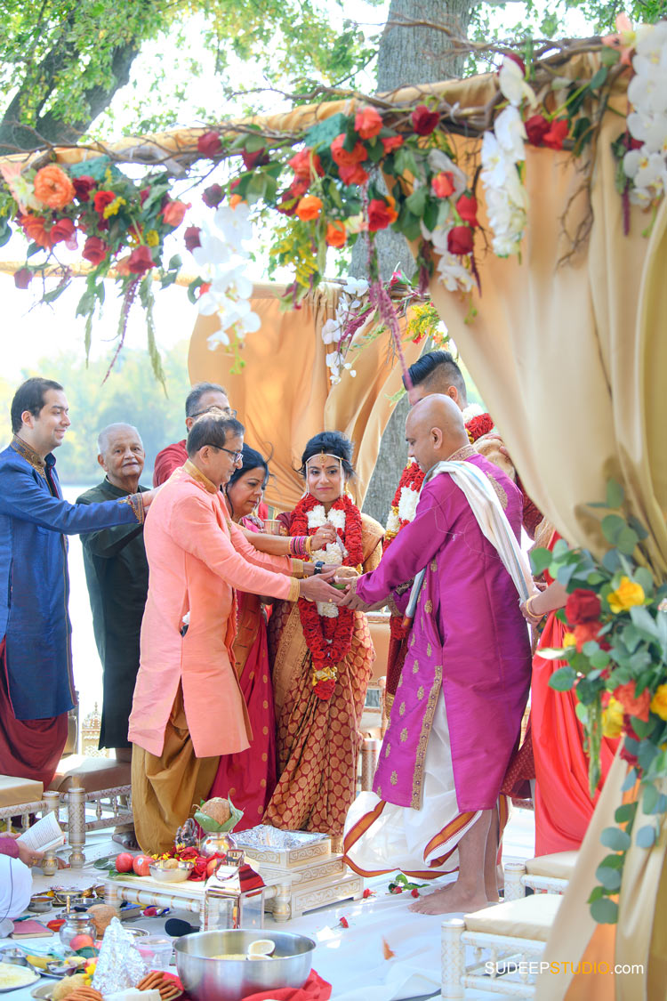 Indian Wedding Photography Marathi Telugu Andhra at Ann Arbor Farm by SudeepStudio.com Ann Arbor South Asian Indian Wedding Photographer