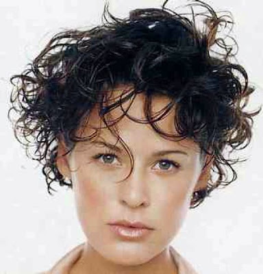 Celebrity Short Curly Wave Haircut Celebrity Short Curly Wave Haircut