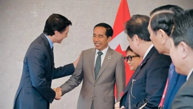 Jokowi Bertemu PM Kanada Justin Trudeau, Incar Dana Pensiun Negara Itu untuk Bangun IKN