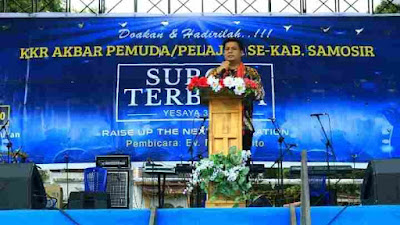 Sekitar 4.000-an Pemuda dan Pelajar Hadiri KKR Akbar Pemuda/Pelajar Se-Kabupaten Samosir.