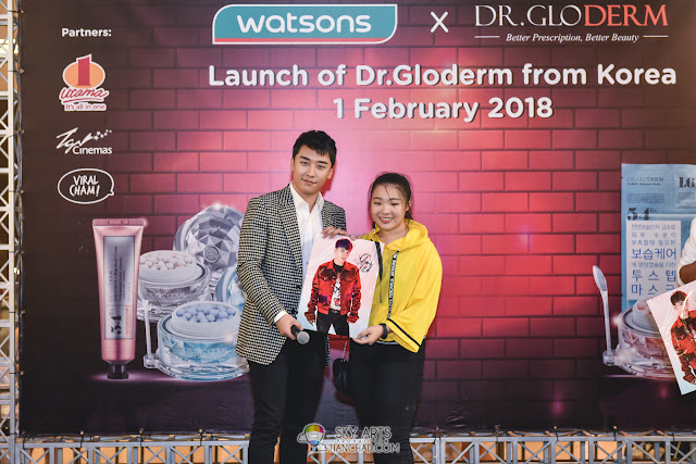 SEUNGRI MEET GREET Dr. Gloderm Watsons Photo @ 1Utama Shopping Mall #SEUNGIINMY