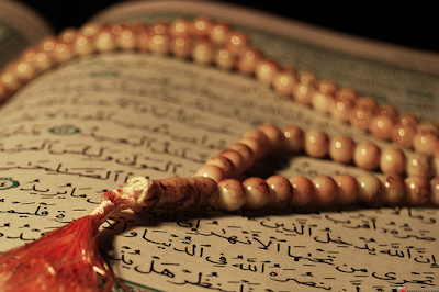 17 Keutamaan Membaca Al-Quran Setiap Hari