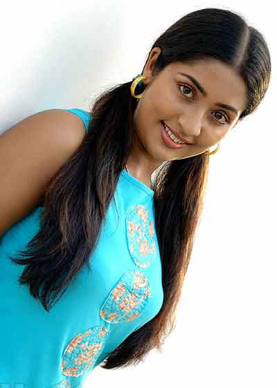 Navya Nair Hot Spicy Pics