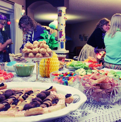 20111008 Tara shower (43) edit