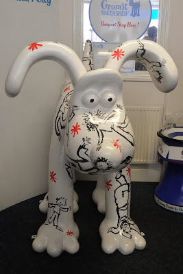 Gizmo Gromit (front view)