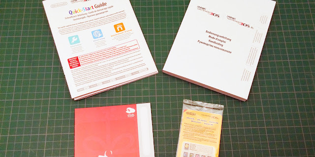 Photo des documents inclus dans le pack New 3DS XL Zelda Majora's Mask 3D édition collector